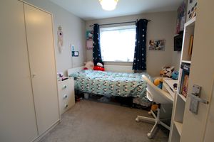 Bedroom- click for photo gallery